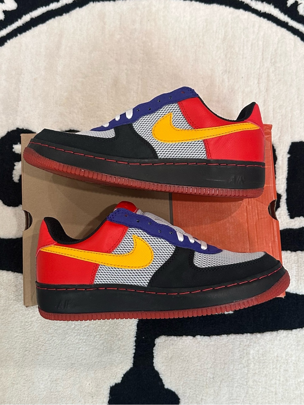 Vintage Nike Air Force 1 Low ‘Insideout’